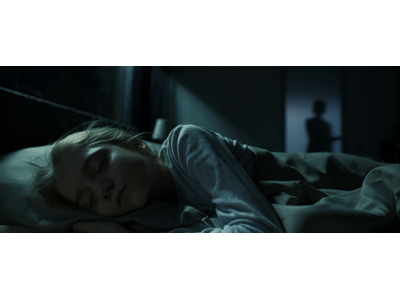 ハウス・ゴースト　少女の囁き